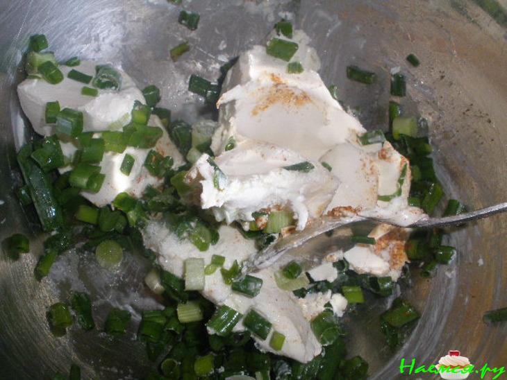 Лосось в сливочном соусе с грибами и орешками Лосось в сливочном соусе с грибами и орешками