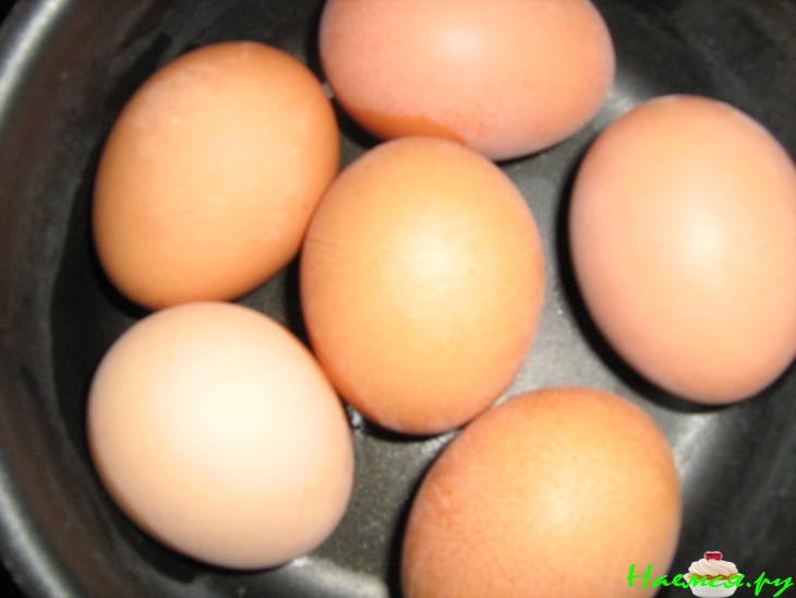 Пирожки с яичком и капустой