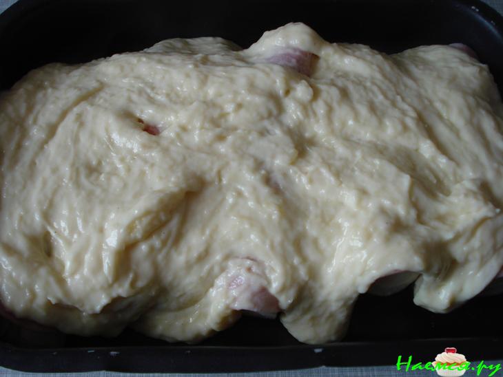 Цикорный салат с ветчиной под сырной корочкой