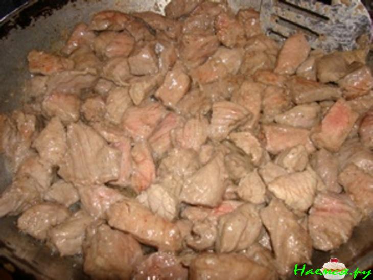 КВАСная говядина с грушами и медом