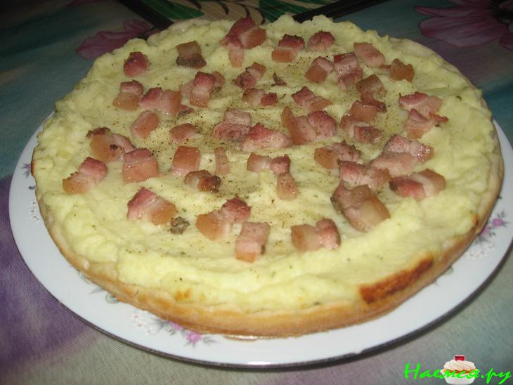 Домашний пирог с картофельной начинкой