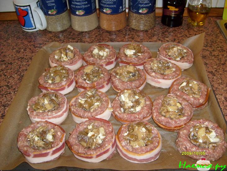 Мясные гнёзда с грибами