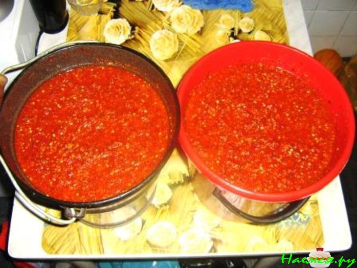 Аджика (без кипячения) Аджика (без кипячения)