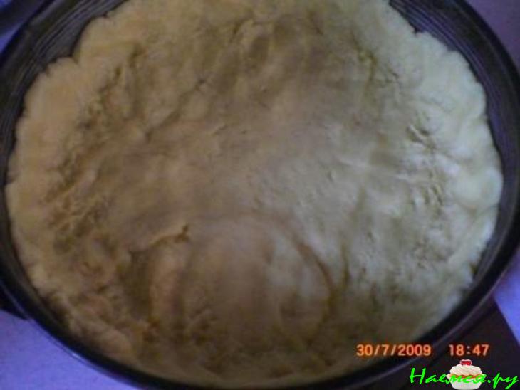 Пирог яблочный с черничным мусом