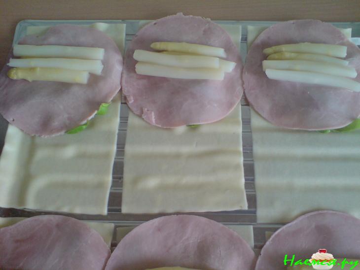 Рулетики из лазаньи