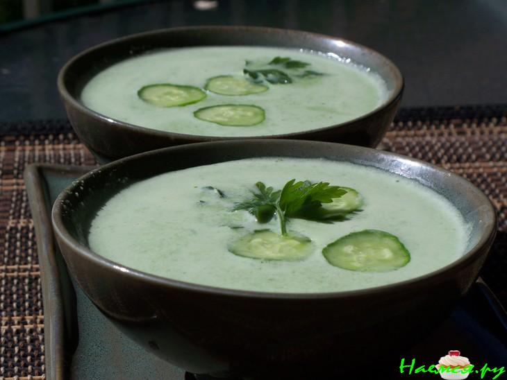 Холодный огуречный суп за 5 минут Холодный огуречный суп за 5 минут