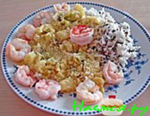 Креветки с ананасом и яблоками под соусом карри Креветки с ананасом и яблоками под соусом карри