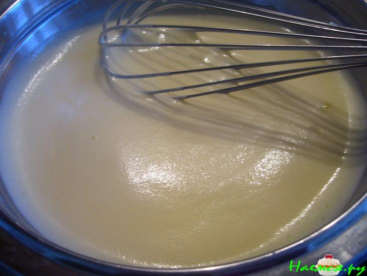 Котлетки из кальмаров с соусом Сабайон