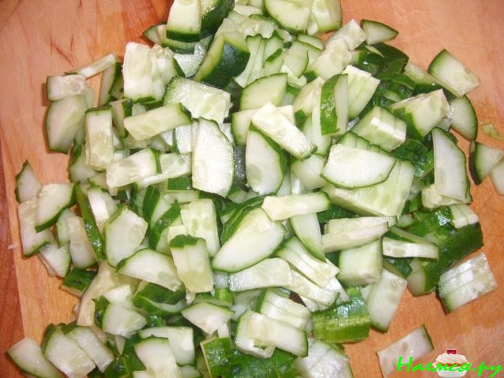 Салат весенний со свежей капустой Салат весенний со свежей капустой