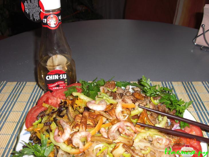 Корейско-Китайско-Японская дружба. День рисовой лапши