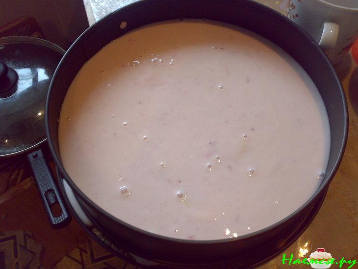 Клубнично-банановый йогуртовый тортик