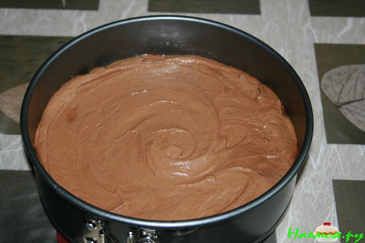 Кофейно-шоколадный пирог с яблоками