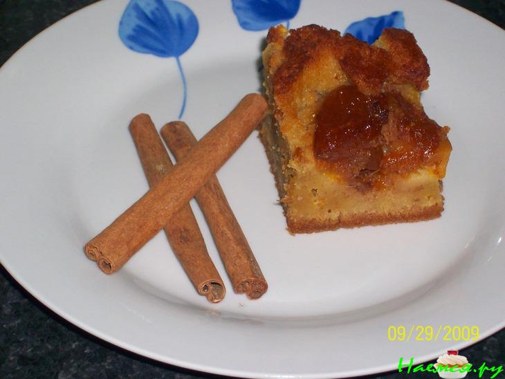 Персиковый пирог с манкой