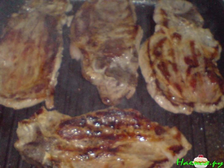 Мясо в метаксовом соусе