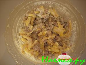 Салат куриный "Министерский" с маринованным огурчиком