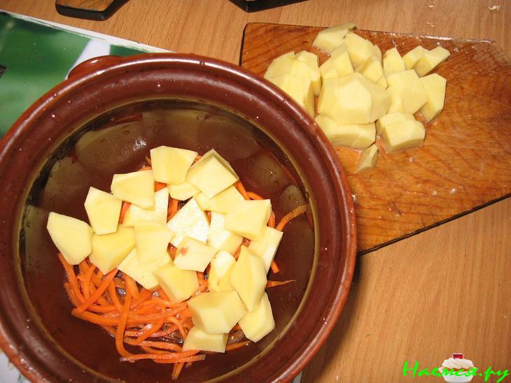 Наваристый суп в горшочке