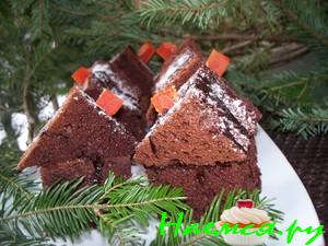 Вариант подачи пирожных на новогодний стол