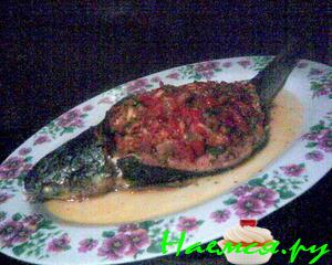 Пеленгас с пикантной овощной начинкой