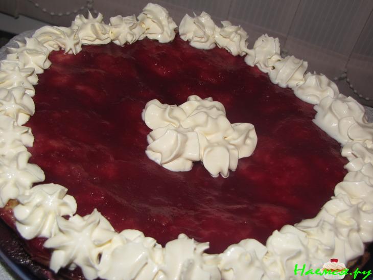 Тортик 'Вишенки в снегу'