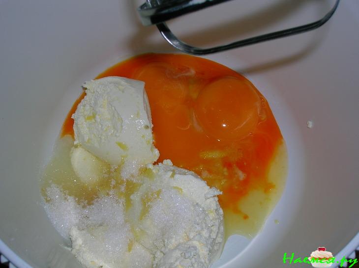 Сырно-творожный пирожок (на очень скорую руку)