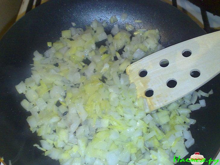 Кальмары жареные с грибами