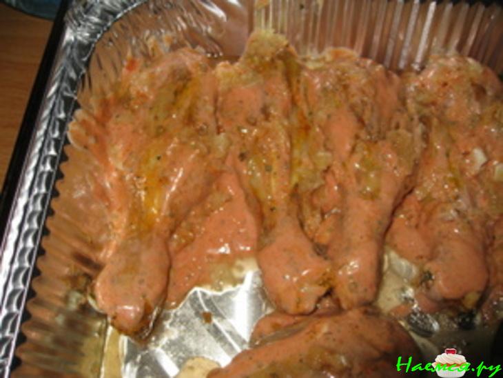 Куриные ножки со специями под соусом Куриные ножки со специями под соусом
