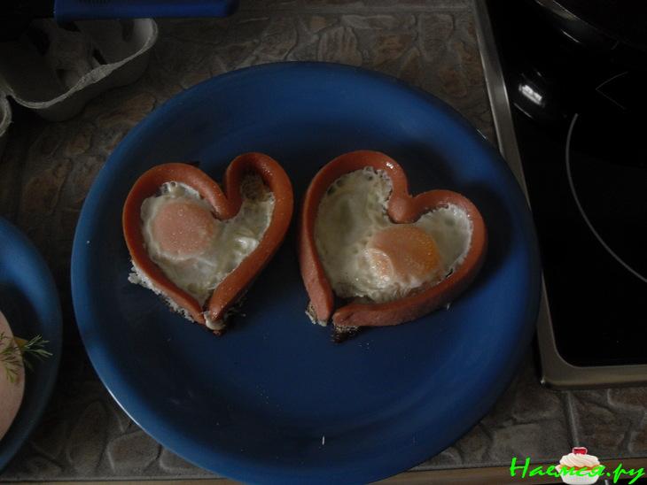 Яичница на завтрак