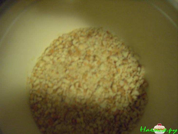 Сладкая колбаса с орехами и сгущенкой