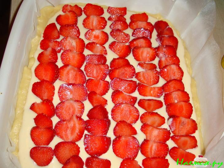 Пирог с клубникой "Ура!Сезон!" Пирог с клубникой "Ура!Сезон!"