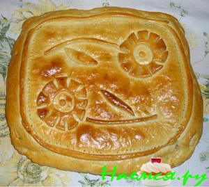 Капустник (традиционный пирог) Капустник (традиционный пирог)