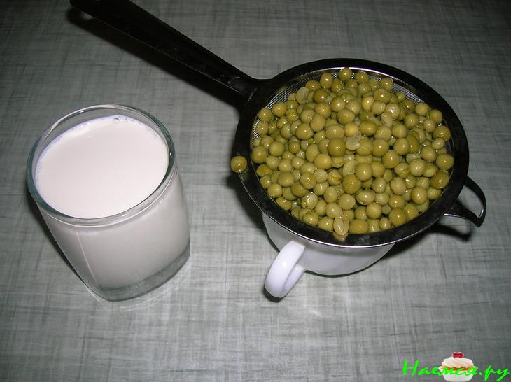 Индейка по-чешски с зеленым горошком