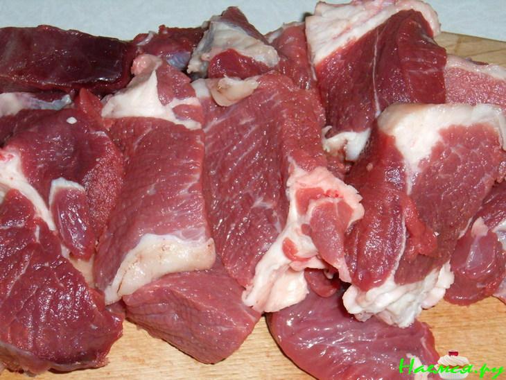 Говядина тушеная с укропом и сухим вином