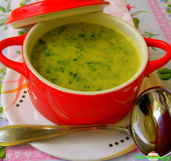 Сливочный суп-пюре из цуккини и шпината Сливочный суп-пюре из цуккини и шпината