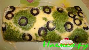 Рулет закусочный с плавленным сыром и красной рыбой