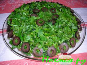 Салат с мясом и редькой