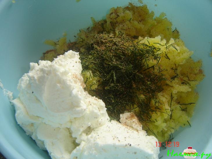 Пирог с картофельно-творожно-грибной начинкой