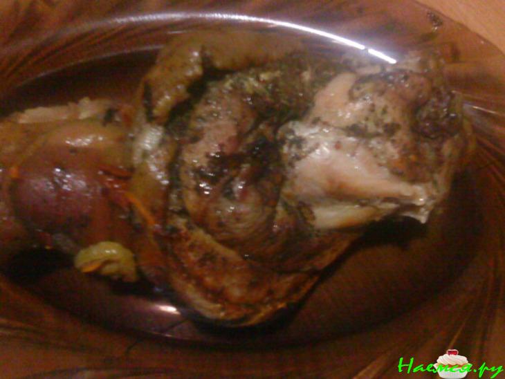 Рулька свиная запечённая в рукаве