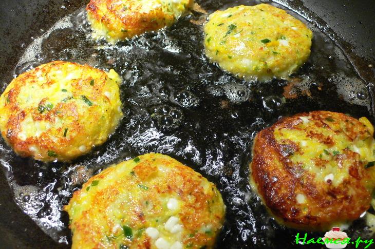Котлеты из кабачков по-болгарски