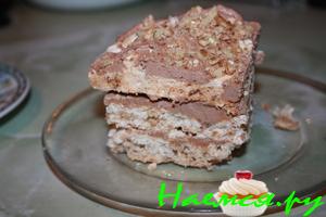 Киевский торт с шоколадным кремом Киевский торт с шоколадным кремом