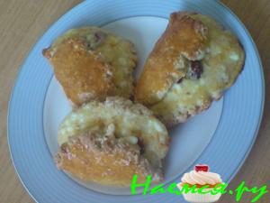 Сочни овсяные с сушенной клюквой и творогом Сочни овсяные с сушенной клюквой и творогом