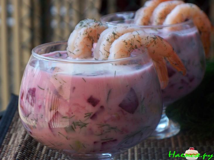 Холодный суп Свекольник с креветками