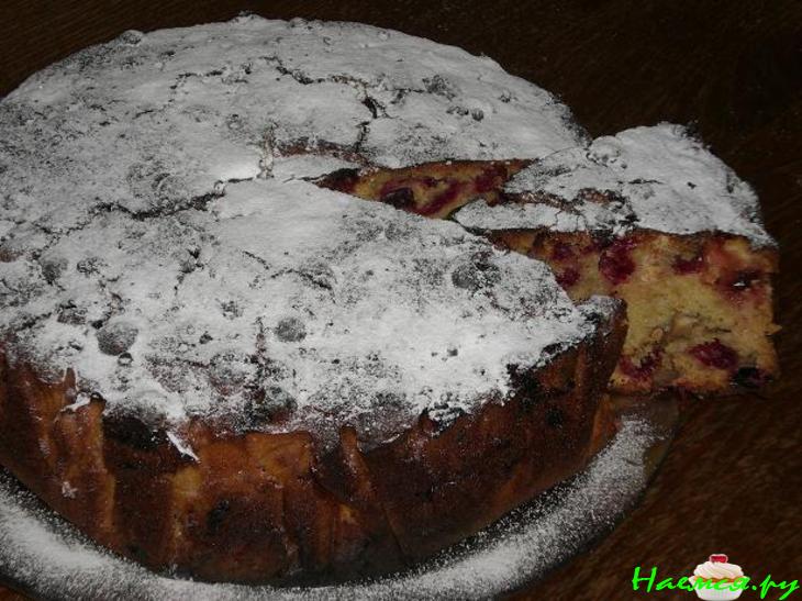 Рождественский пирог. Спанголю пирагас су грайкишка риешуту