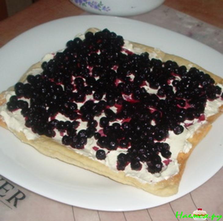 Мильфёй с черникой