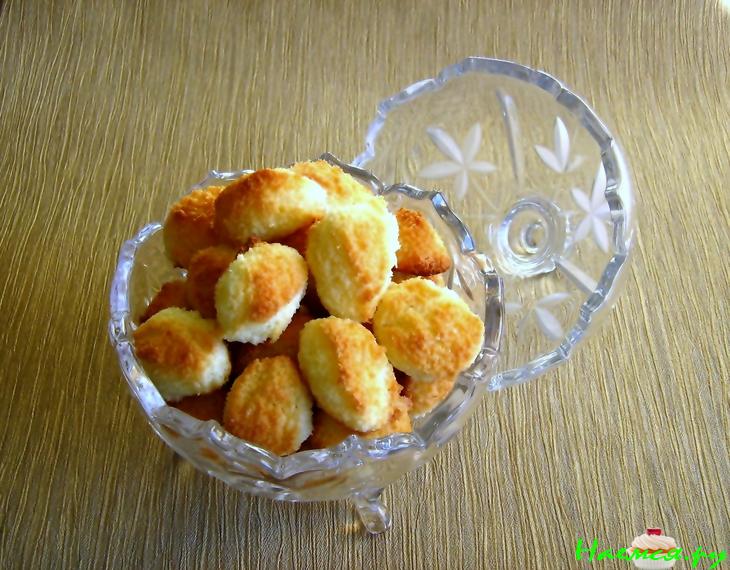 Кокосовое печенье в чаю