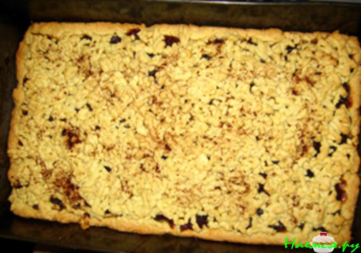 Тертый пирог с вареньем