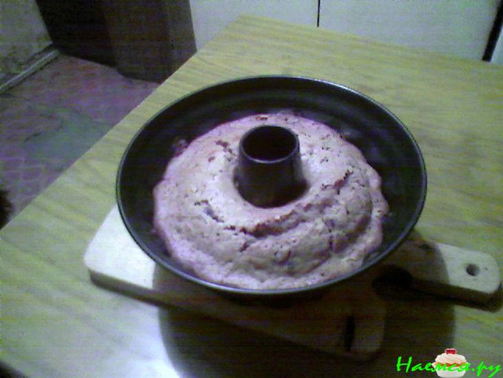 Кекс с корицей и изюмом