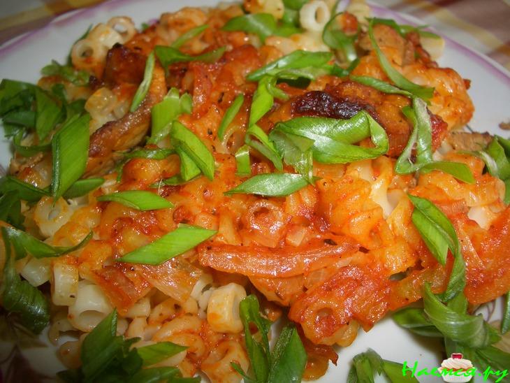 Запеканка из макарон со свининой