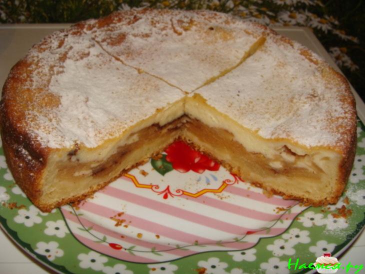 Яблочный пирог с кремом