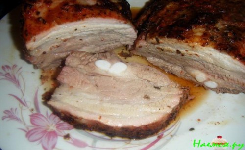 Запечённая пряная грудинка