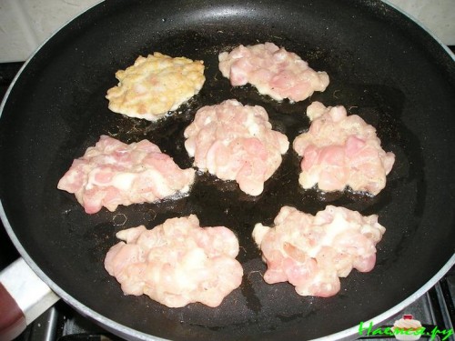 Котлетки куринные